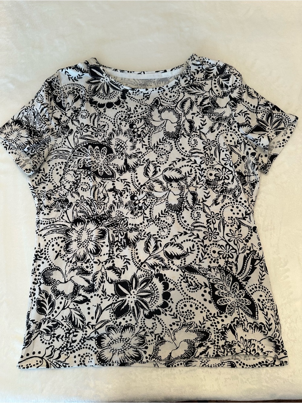Talbots Women's Black & White Floral Short Sleeve Tee